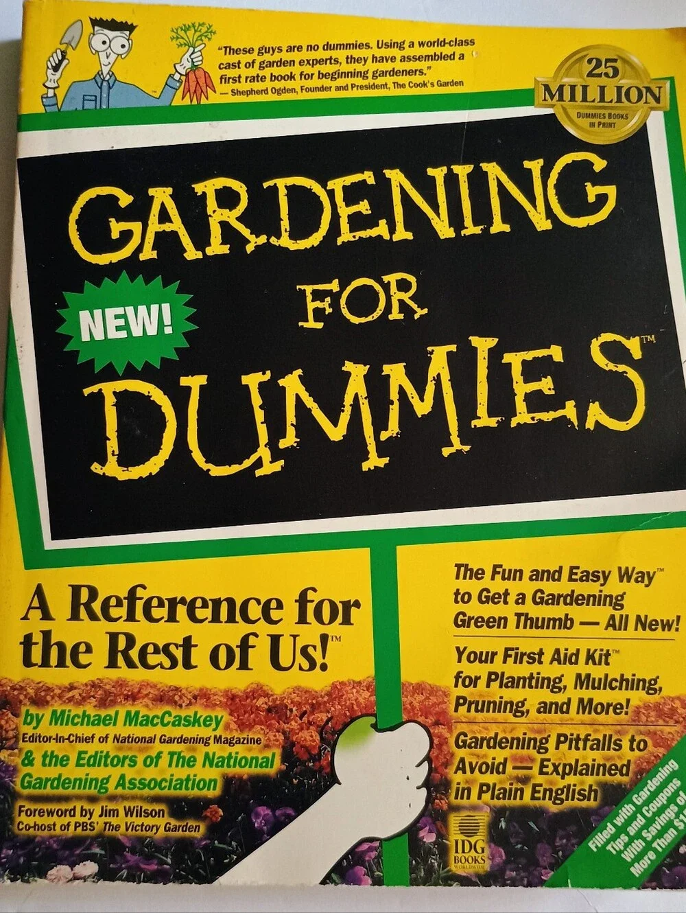 Gardening for Dummies Book (1996) by Michael MacCaskey, Paperback, Pre-owned
